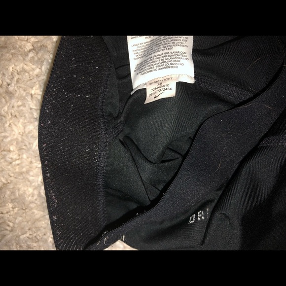 black nike pros - Picture 3 of 3